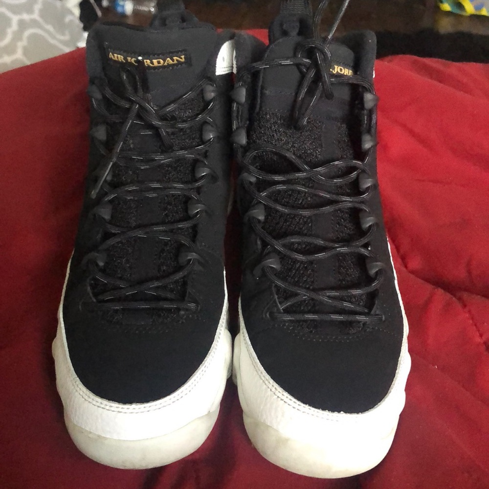 Retro Jordan 9s